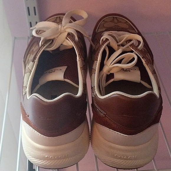 Size 10 Coach Sneakers - Picture 3 of 4